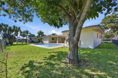 Tiny photo for 1430 NW 73 Avenue, Plantation, FL 33313 (MLS # F10555900)