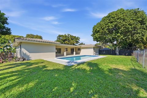 Tiny photo for 1430 NW 73 Avenue, Plantation, FL 33313 (MLS # F10555900)