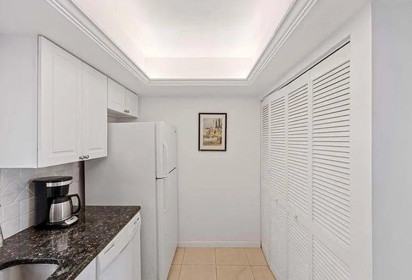 Naples Bath & Tennis Club - Residential Lease