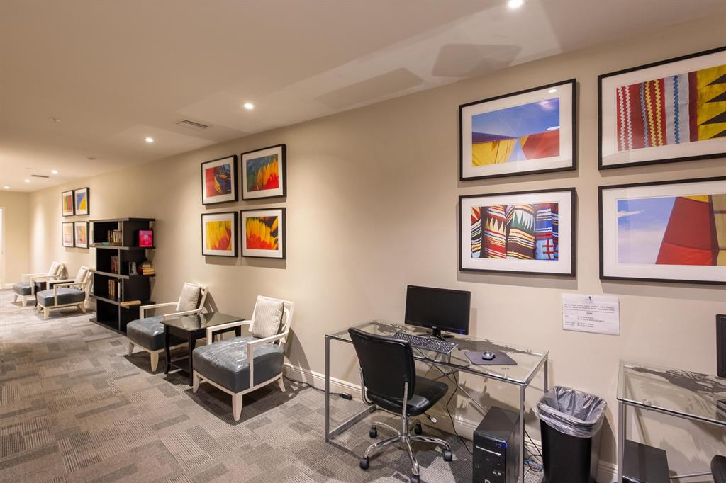 610 Clematis Condo Cu-1 - Residential