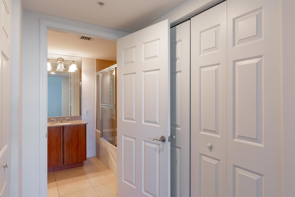 610 Clematis Condo Cu-1 - Residential