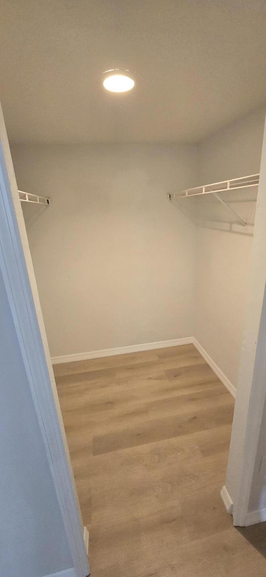 PALM BEACH TRACE CONDO - Residential