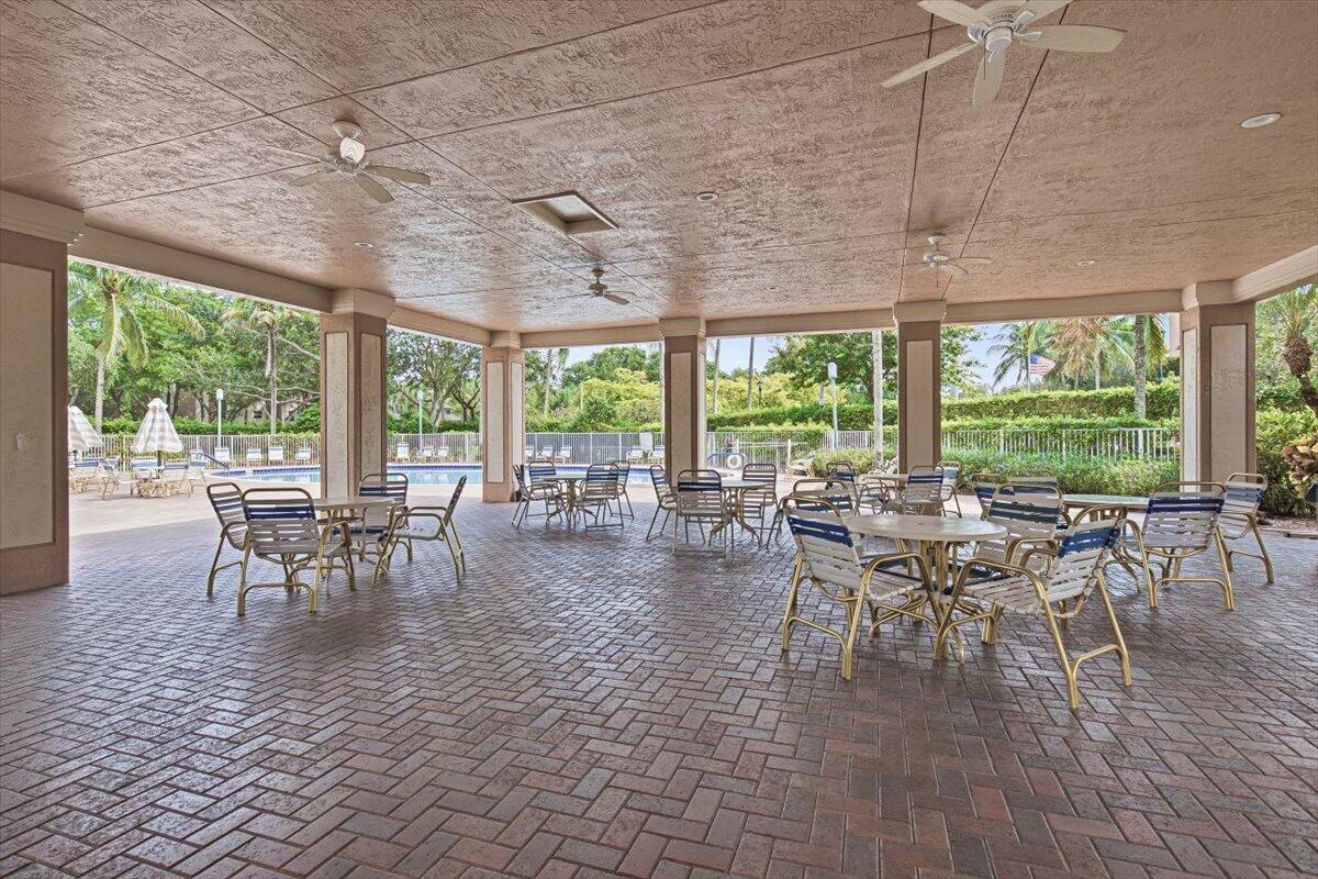 7715 YARDLEY Drive 313