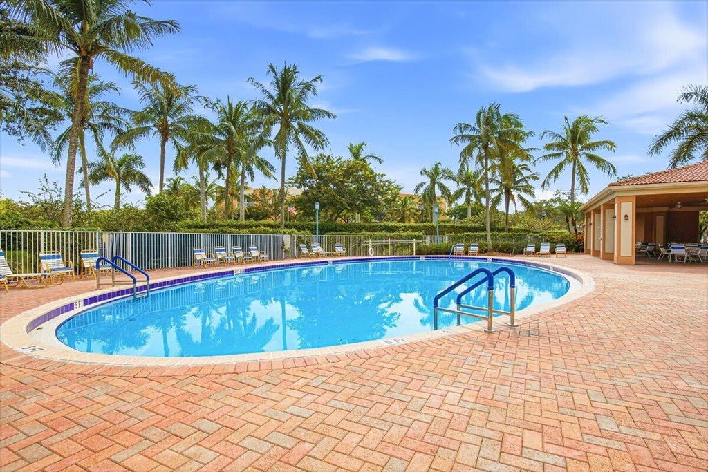 Photo of 7715 YARDLEY Drive #313, Tamarac, FL 33321 (MLS # B26086761)