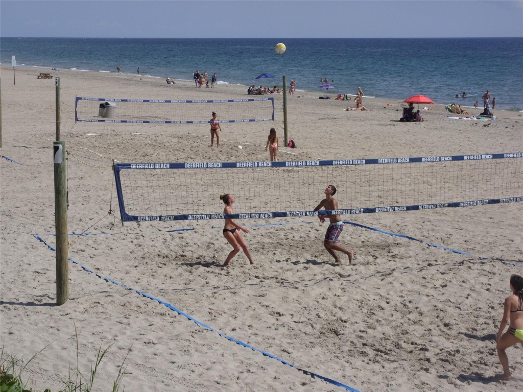 Lighthouse Point 3rd Sec - Residential