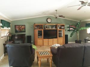 Acreage & Unrec - Residential