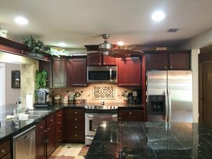 Acreage & Unrec - Residential