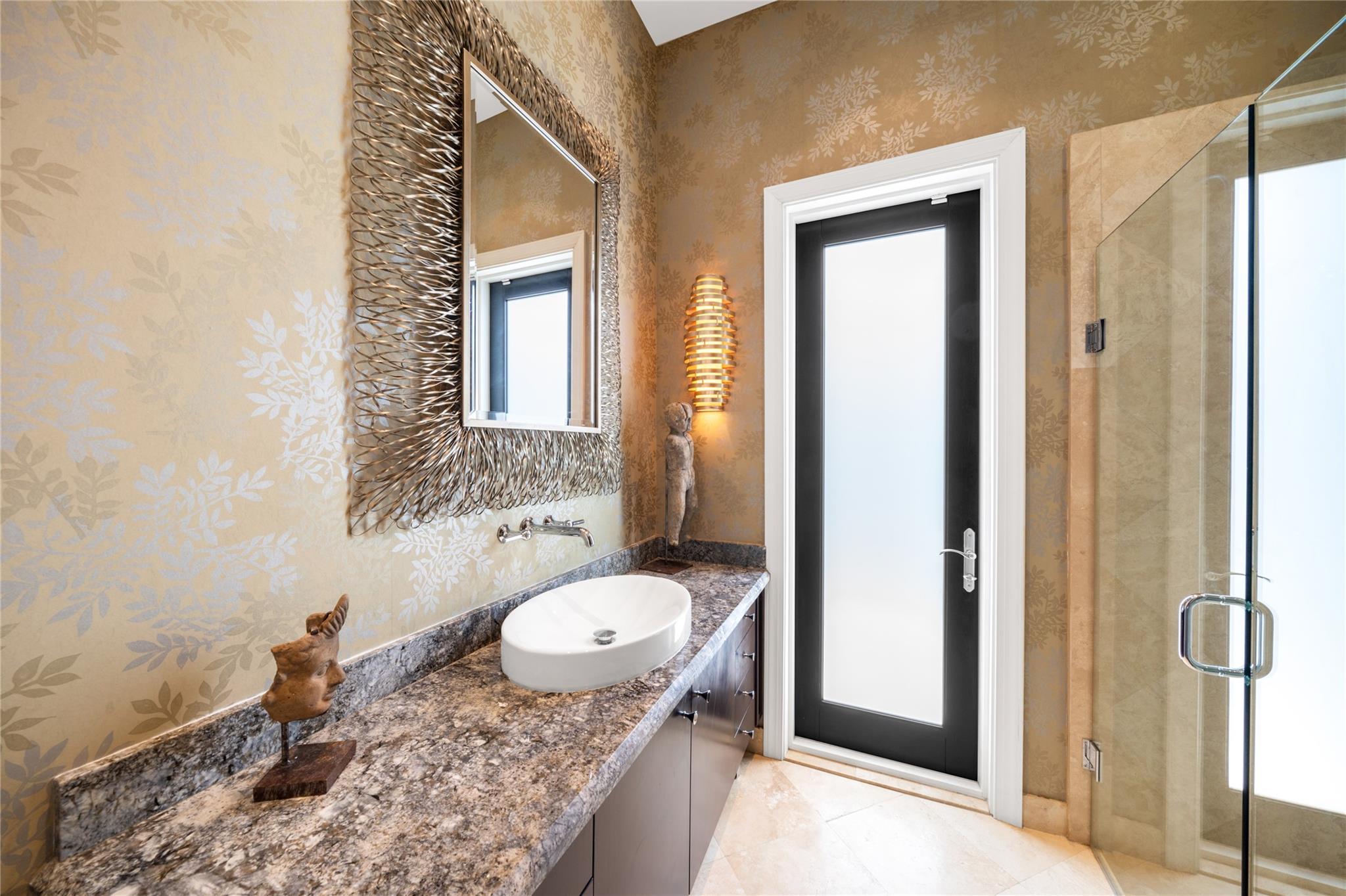 RIO VISTA ISLES - Residential