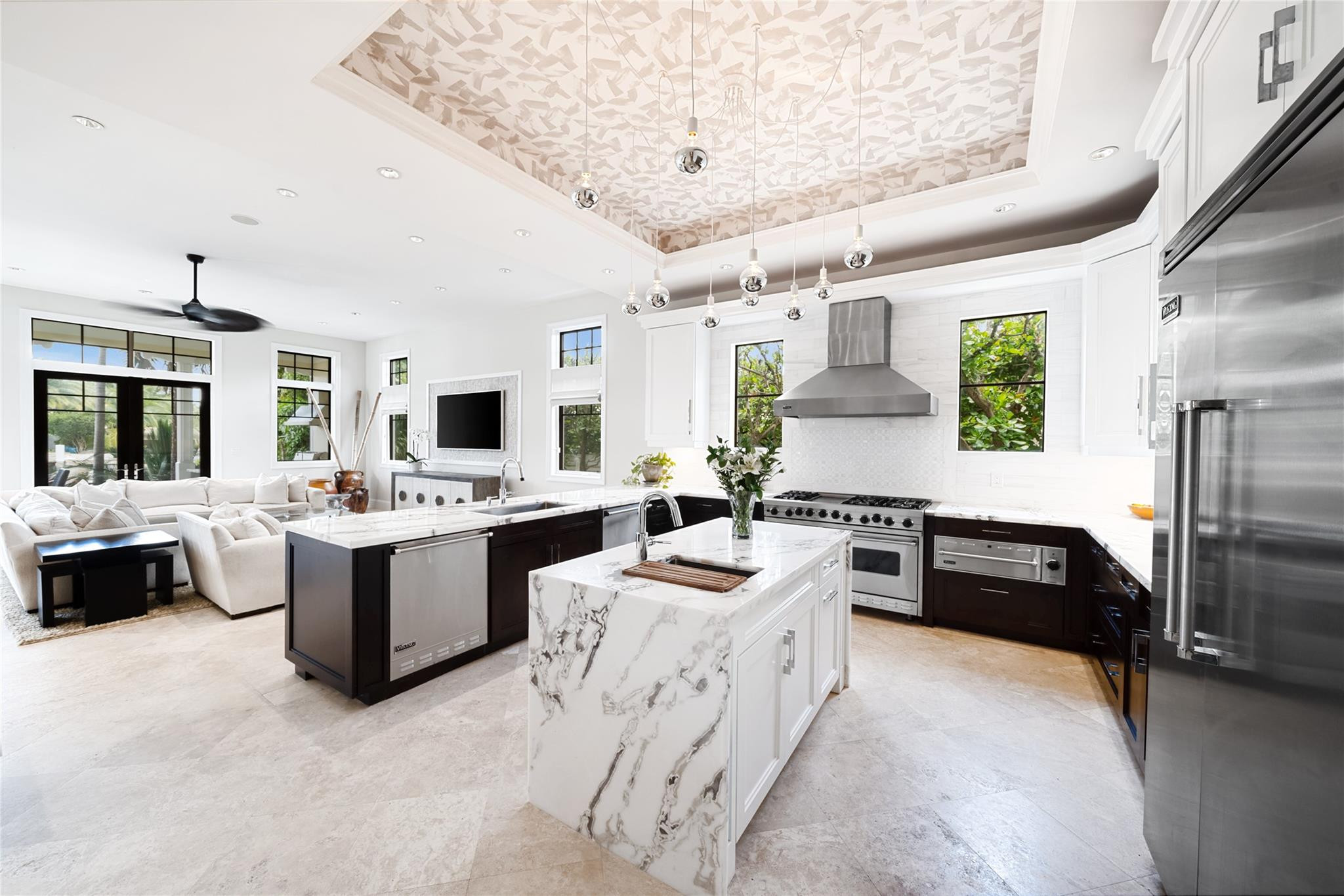 RIO VISTA ISLES - Residential