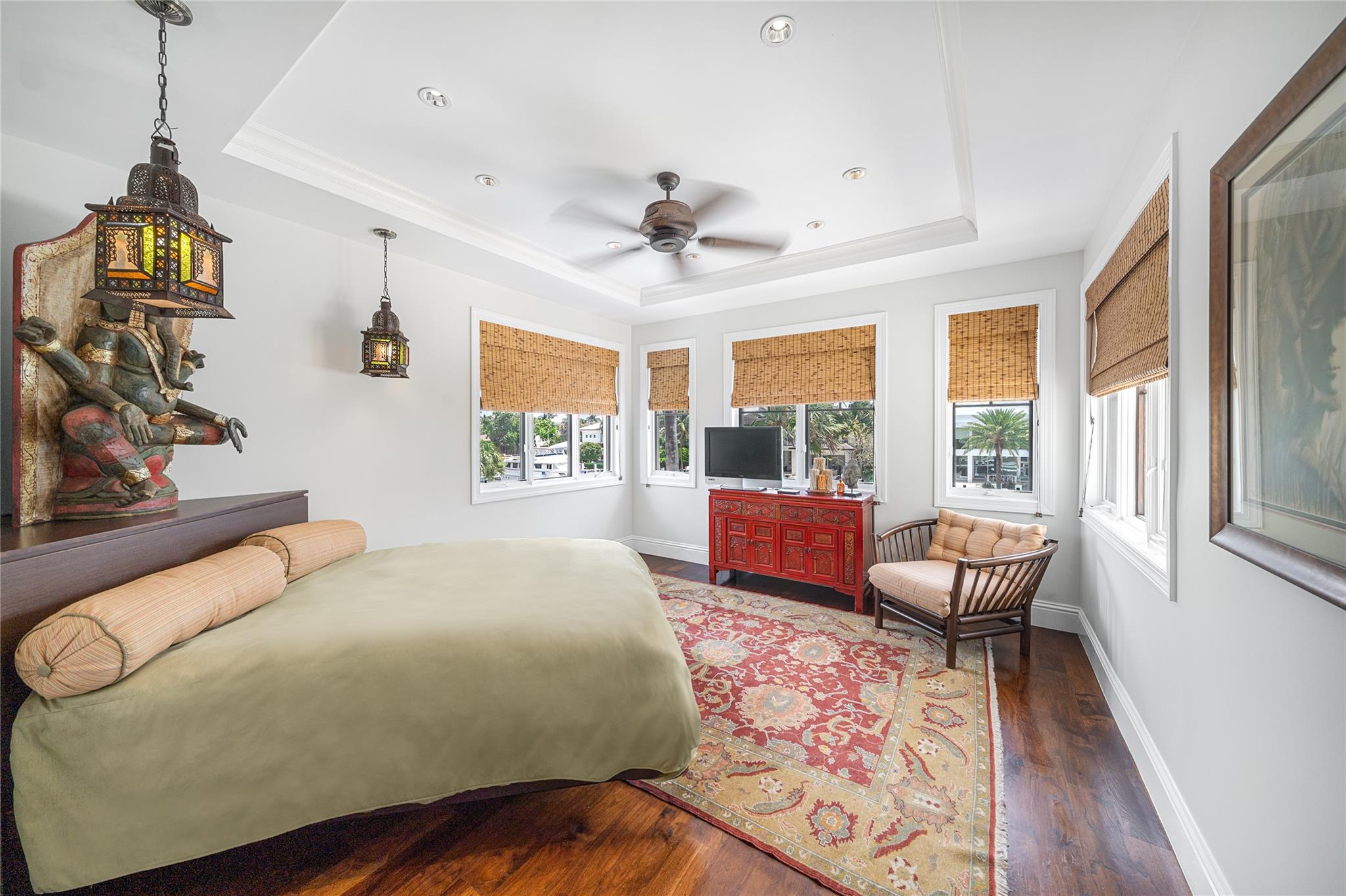 RIO VISTA ISLES - Residential