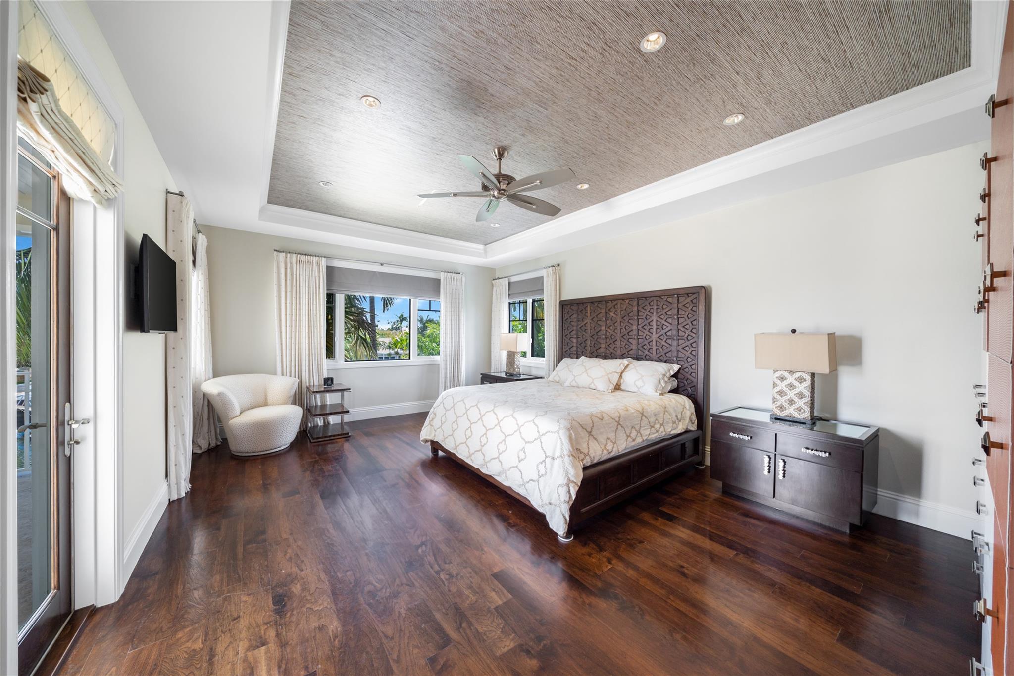 RIO VISTA ISLES - Residential