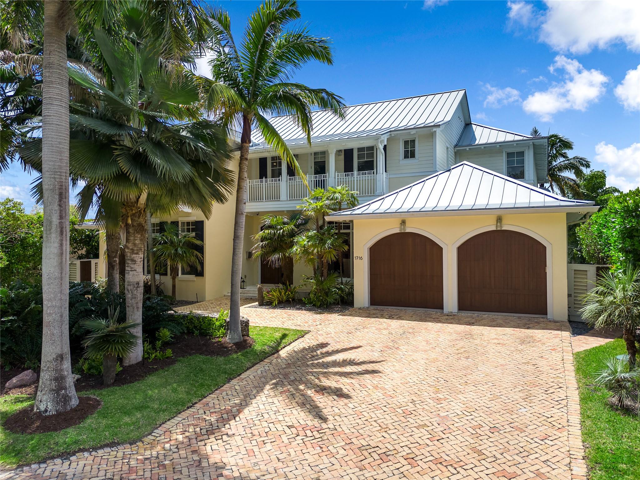 RIO VISTA ISLES - Residential