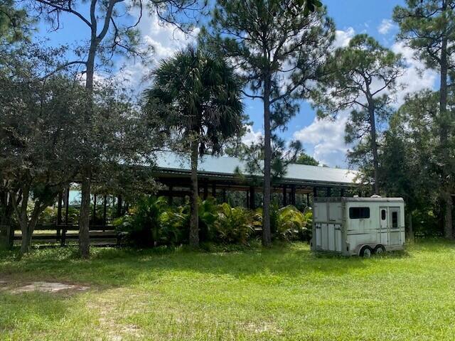 LOXAHATCHEE GROVES - Residential Lease