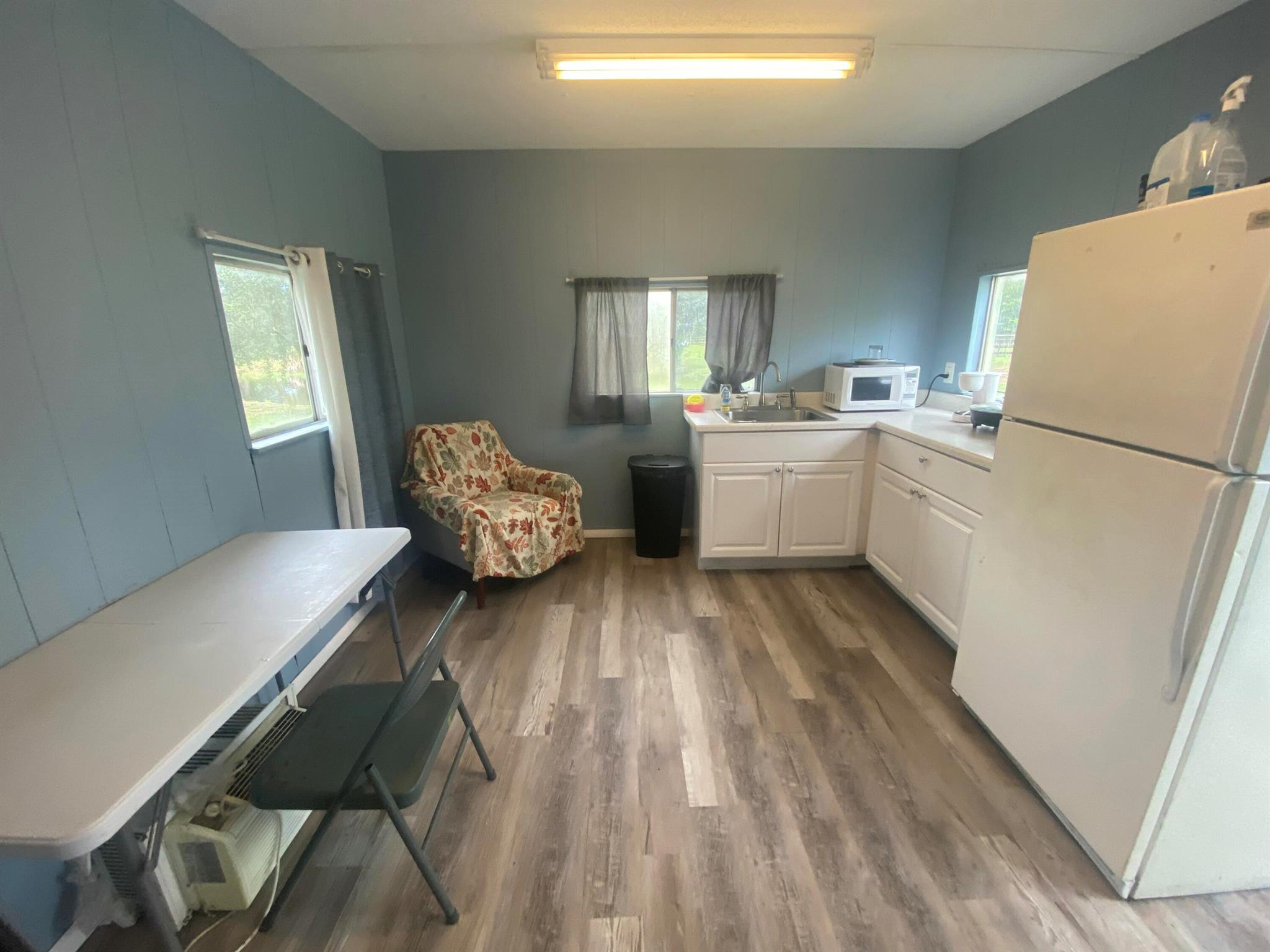 LOXAHATCHEE GROVES - Residential Lease