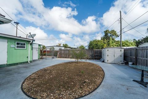 A home in Lake Worth