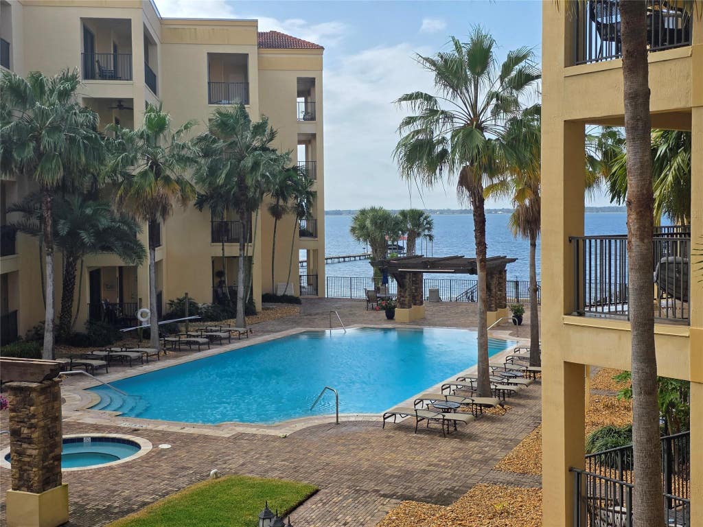 Photo of 2351 Lakeview Drive #208, Sebring, FL 33870 (MLS # F10549472)