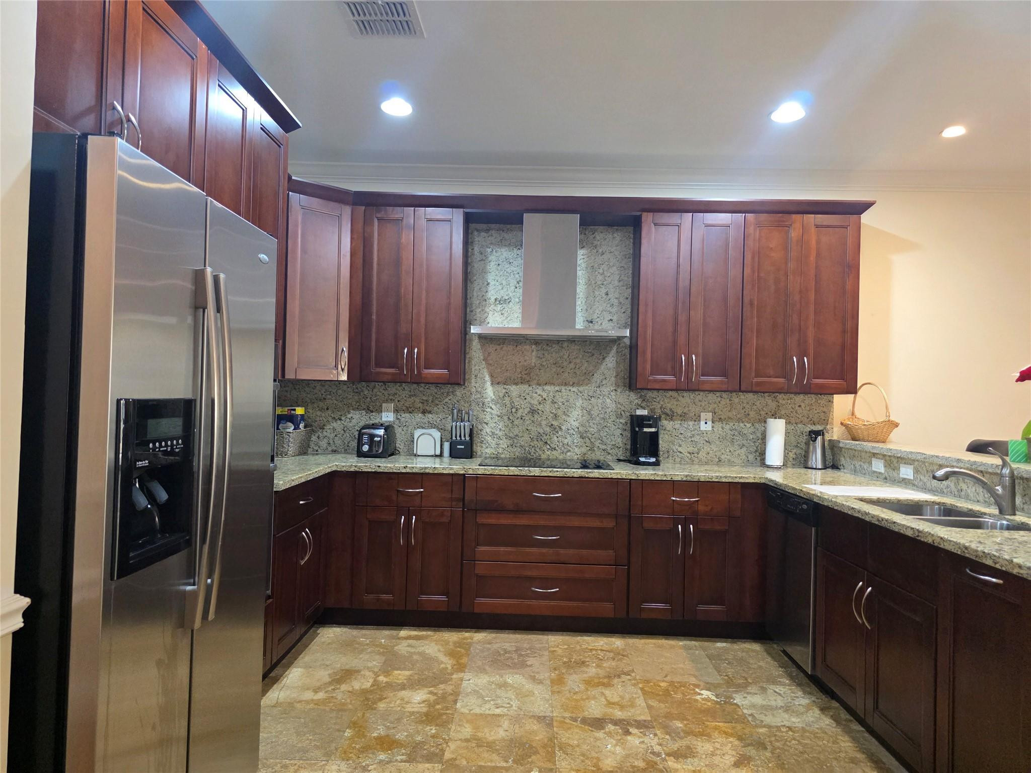 Majestic Cove Condominium - Residential