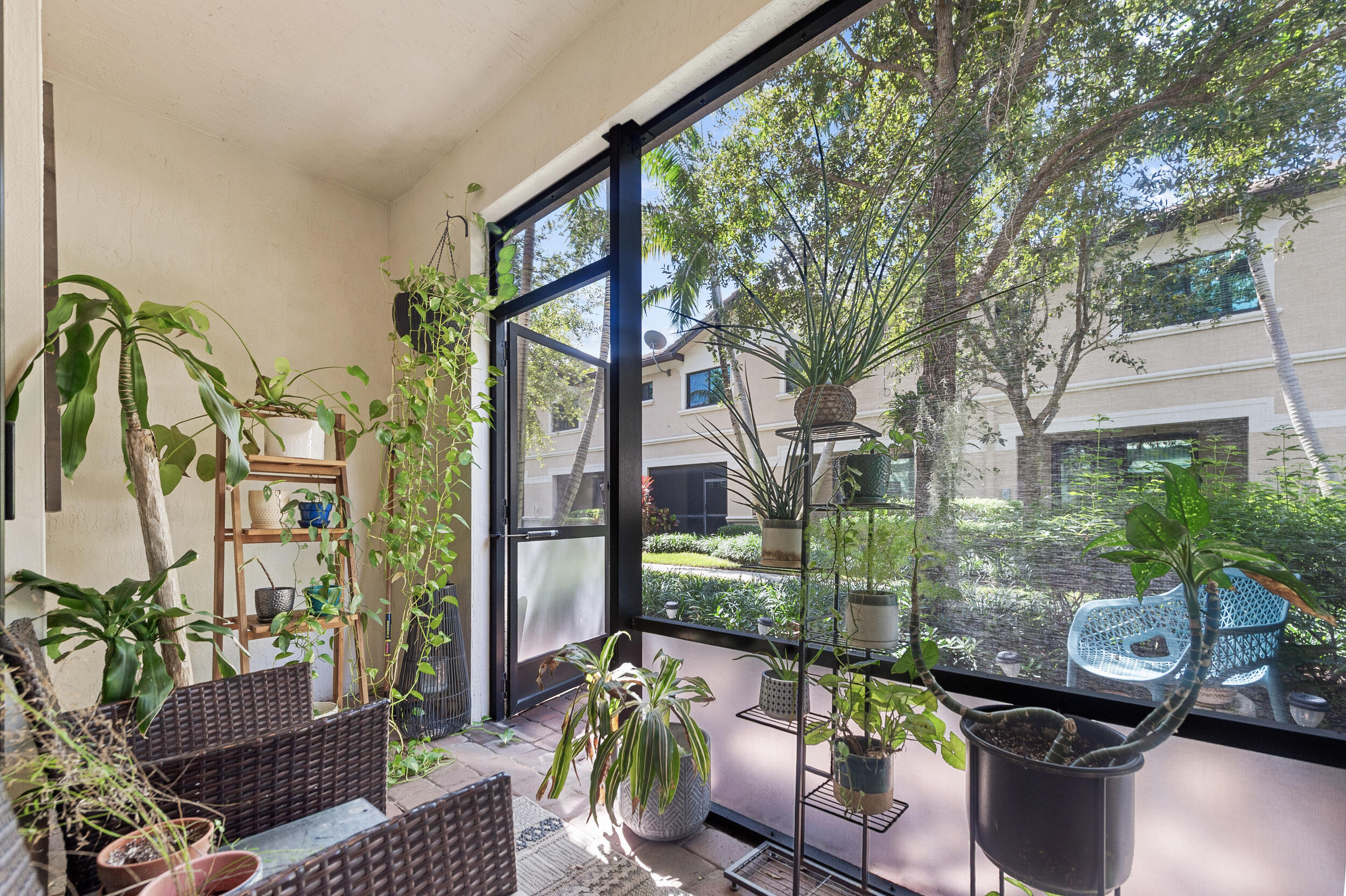 Eastside Village of Oakland Park - Residential