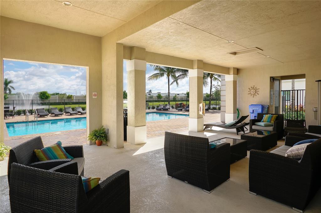 Eastside Village of Oakland Park - Residential