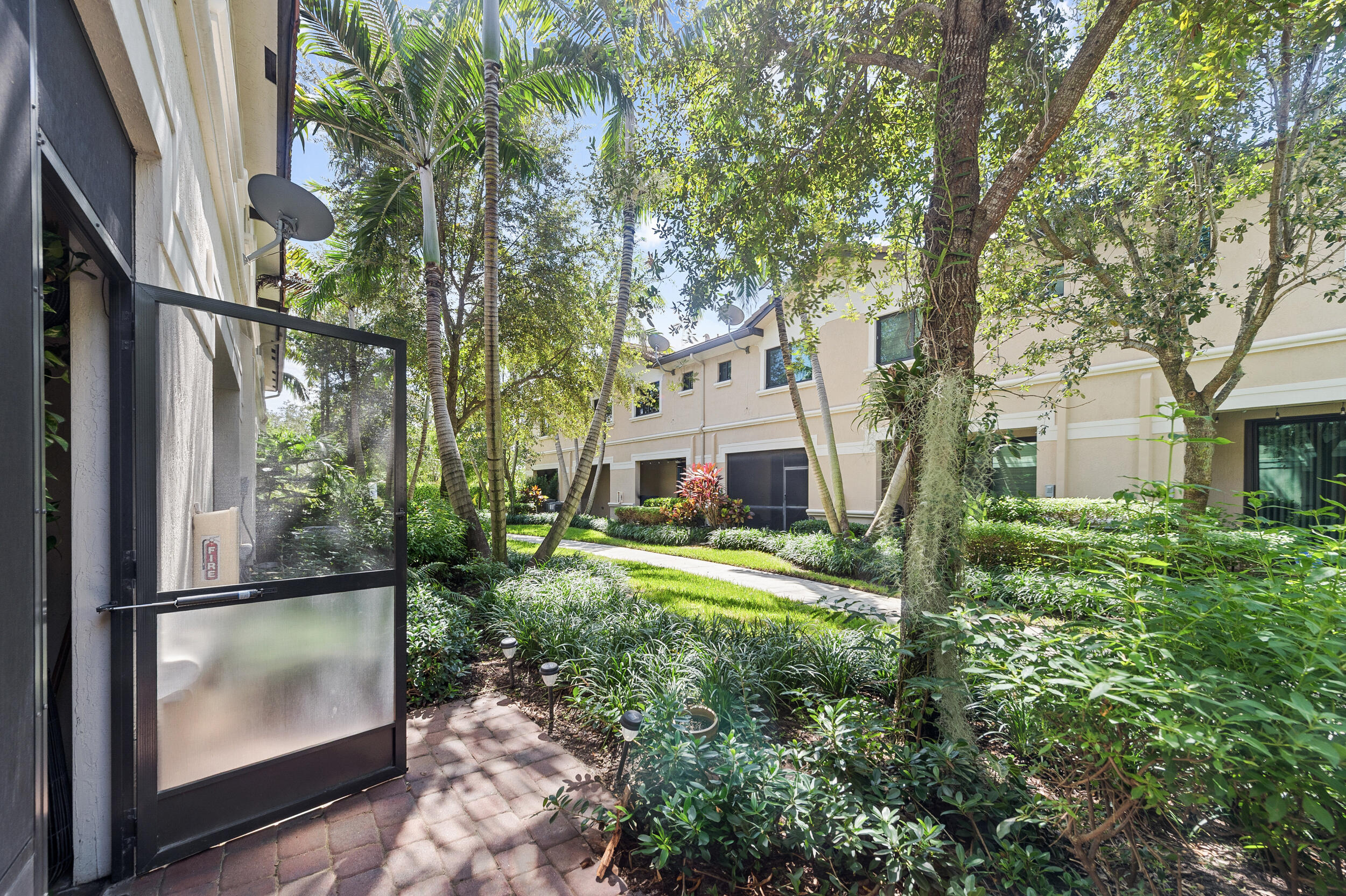 Eastside Village of Oakland Park - Residential