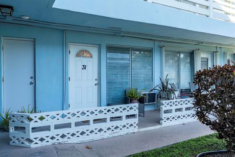 2700 NE 135th Street 31 North Miami FL 33181