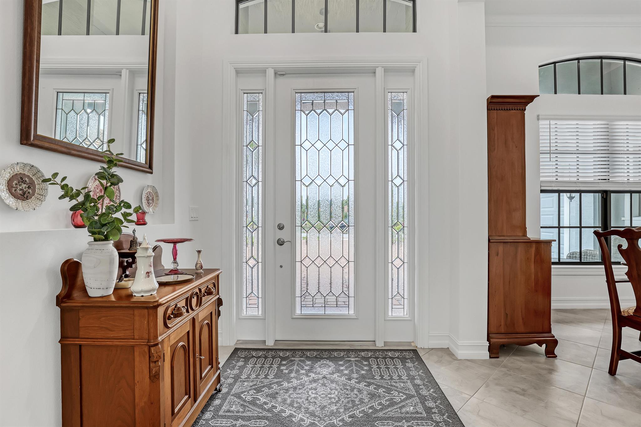 3318 SW Loriope Loop