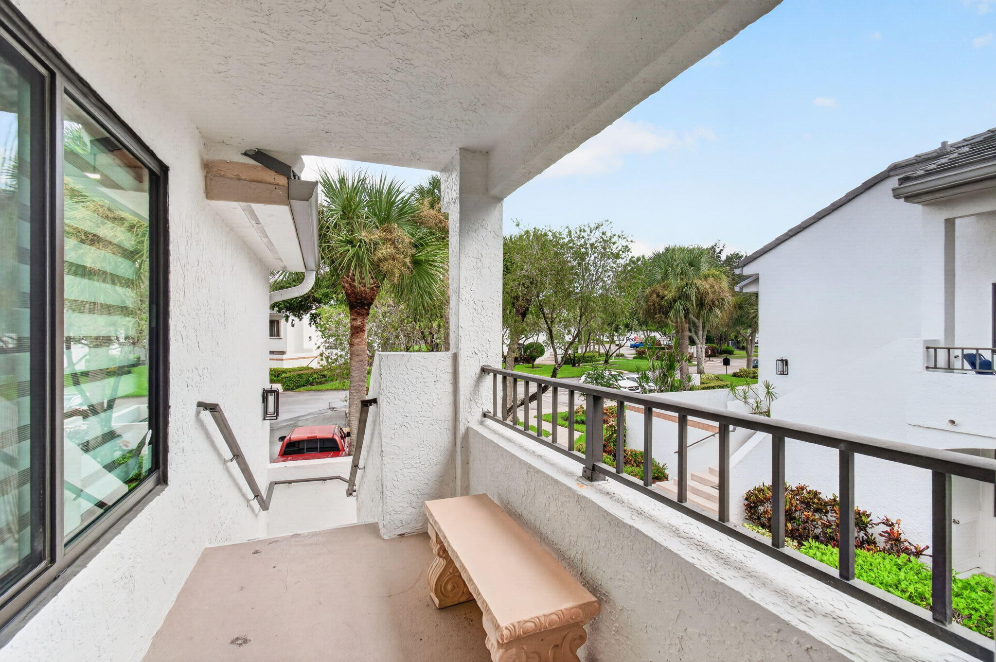 Properties | Stephanie Kaufman 15339 Strathearn Drive 10603