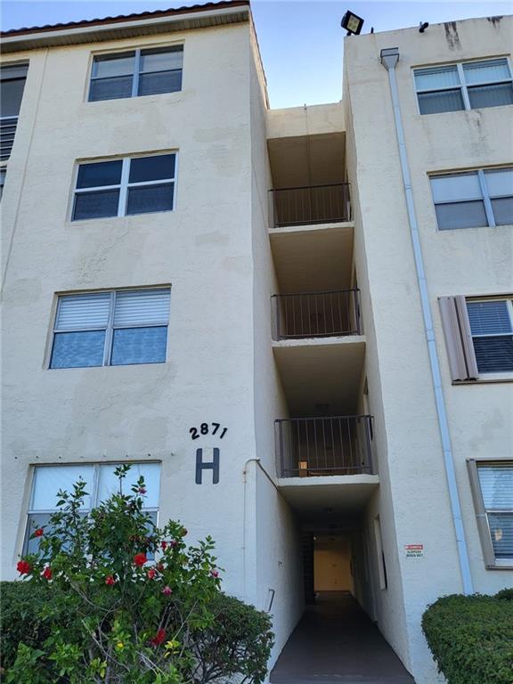SOMERSET CONDOS - Residential