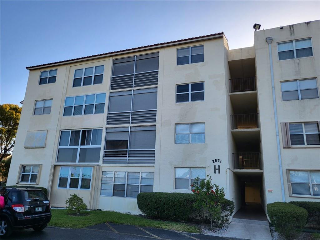 SOMERSET CONDOS - Residential