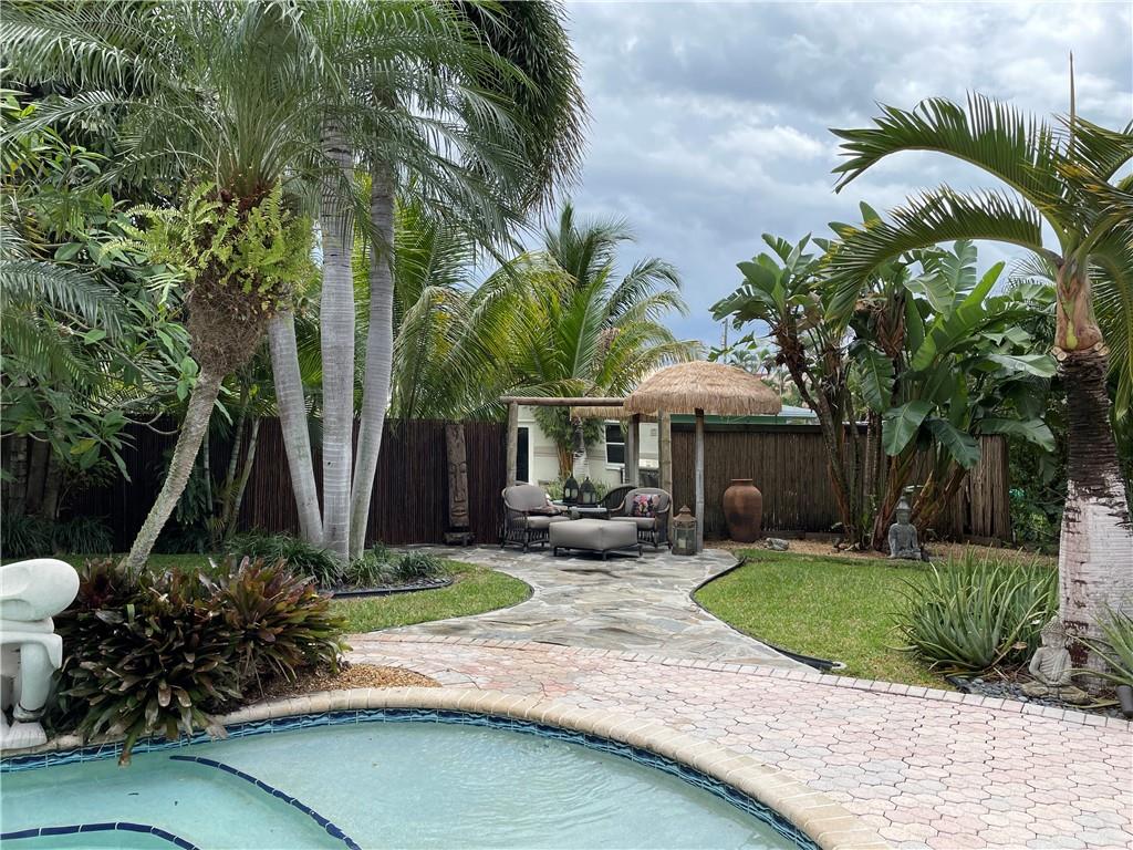 Santamaria Harbor 28-27 B - Residential