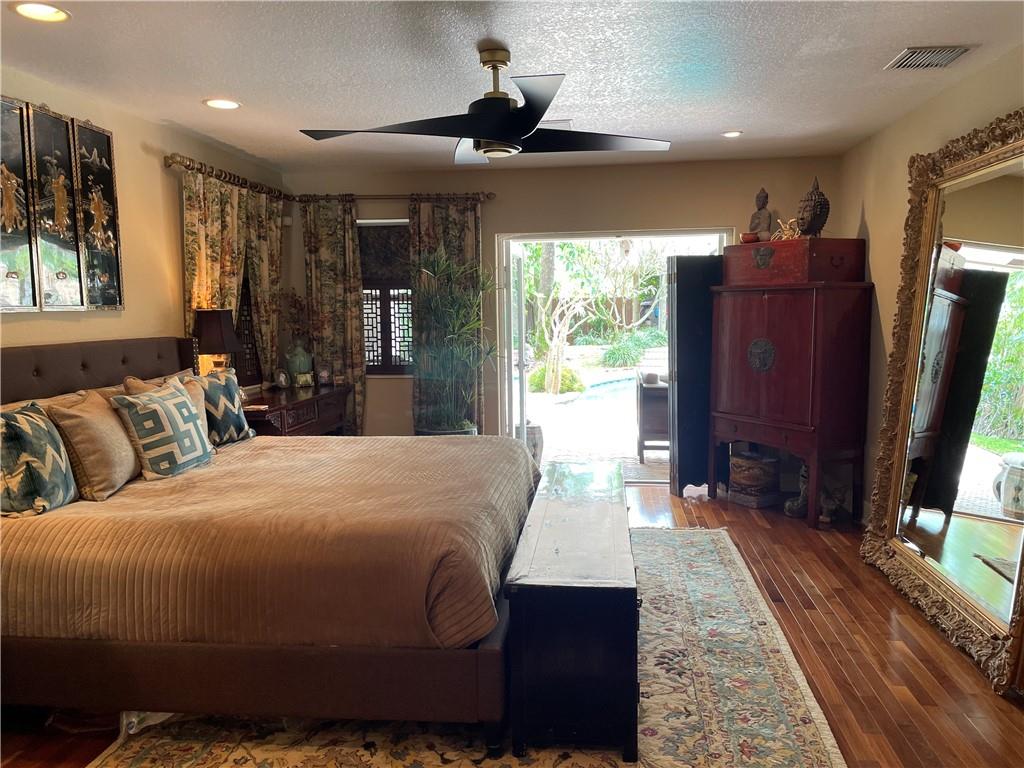 Santamaria Harbor 28-27 B - Residential
