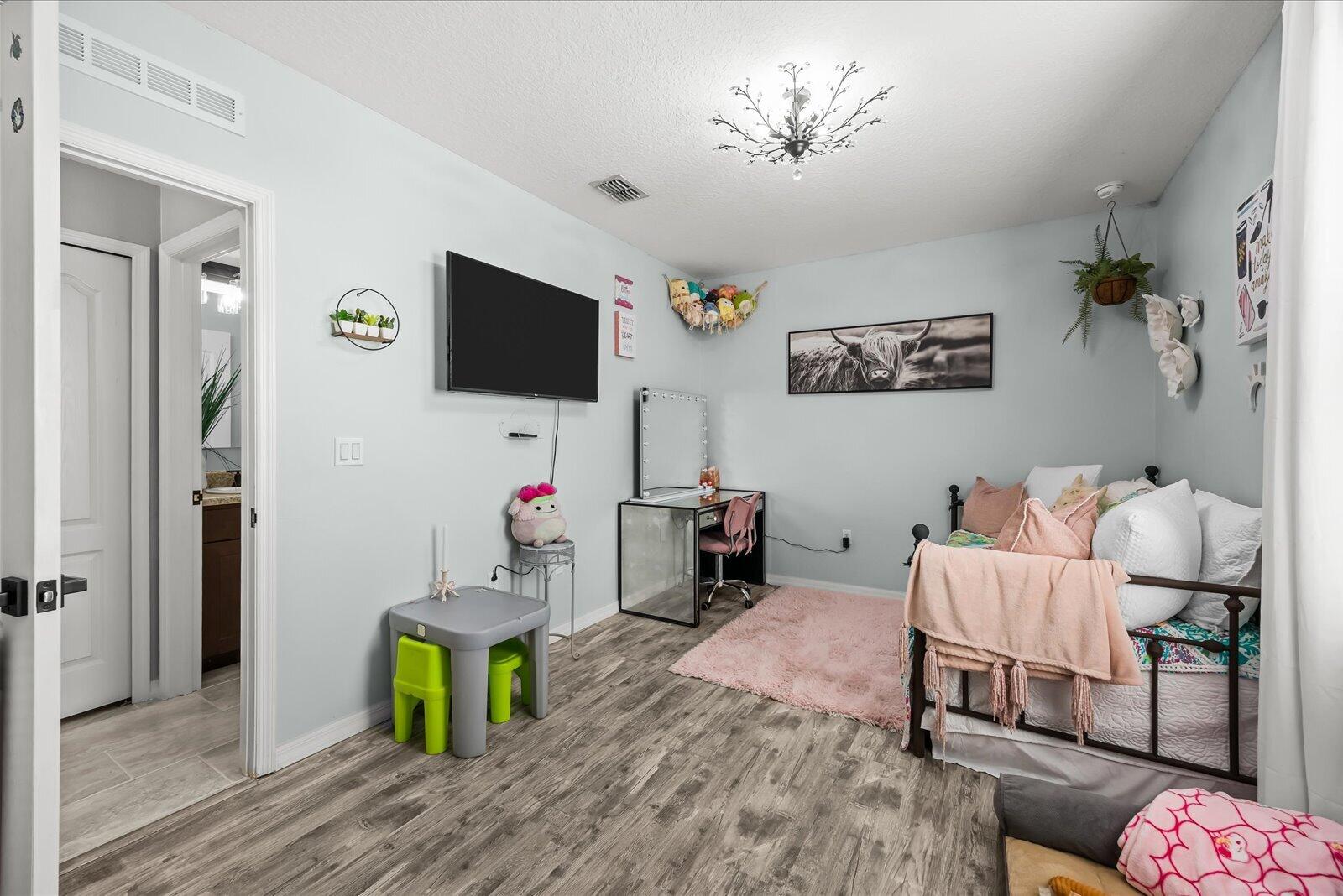 PORT ST LUCIE SECTION 9 - Residential