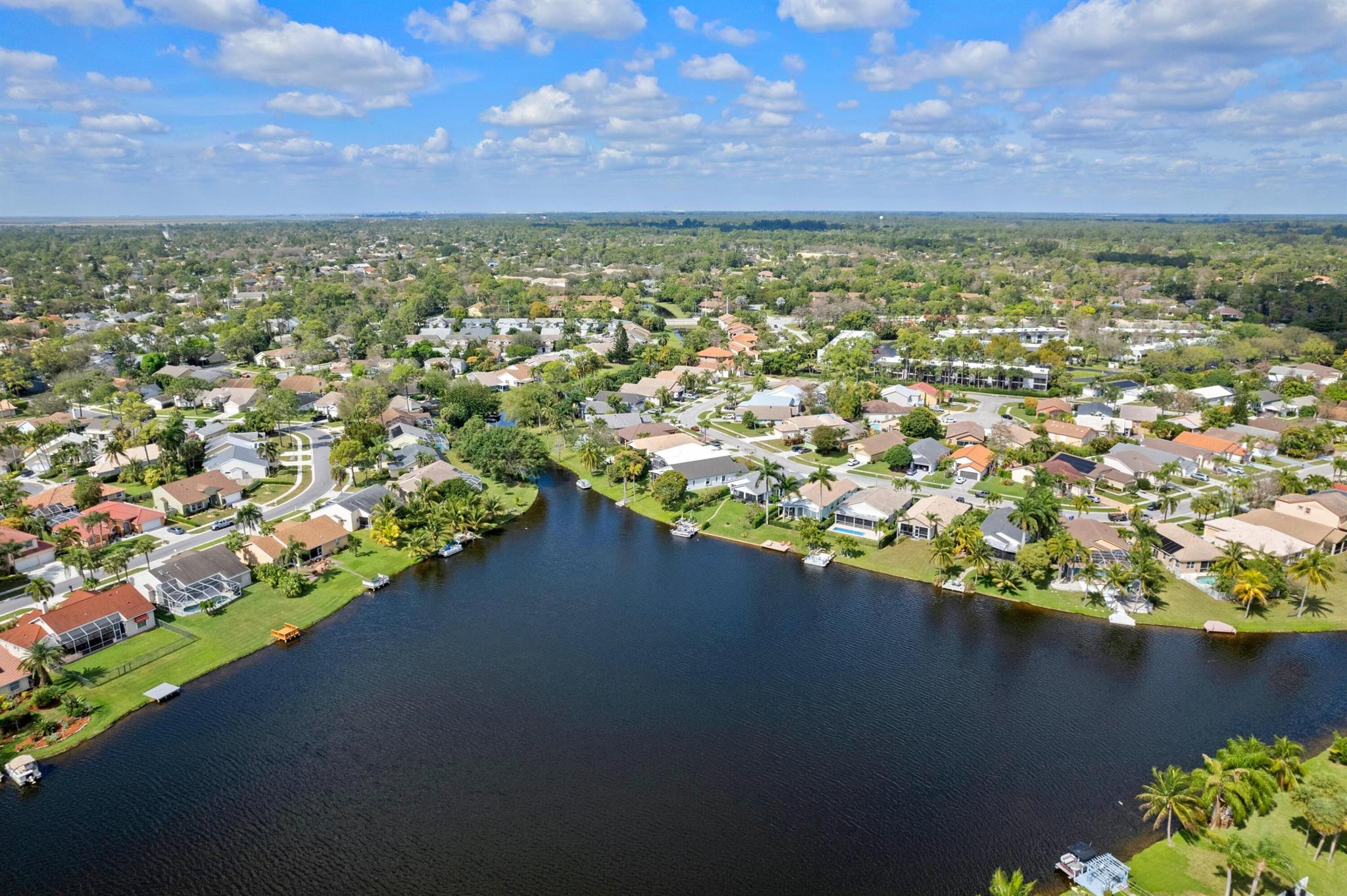 Monterey on the lake - Residential