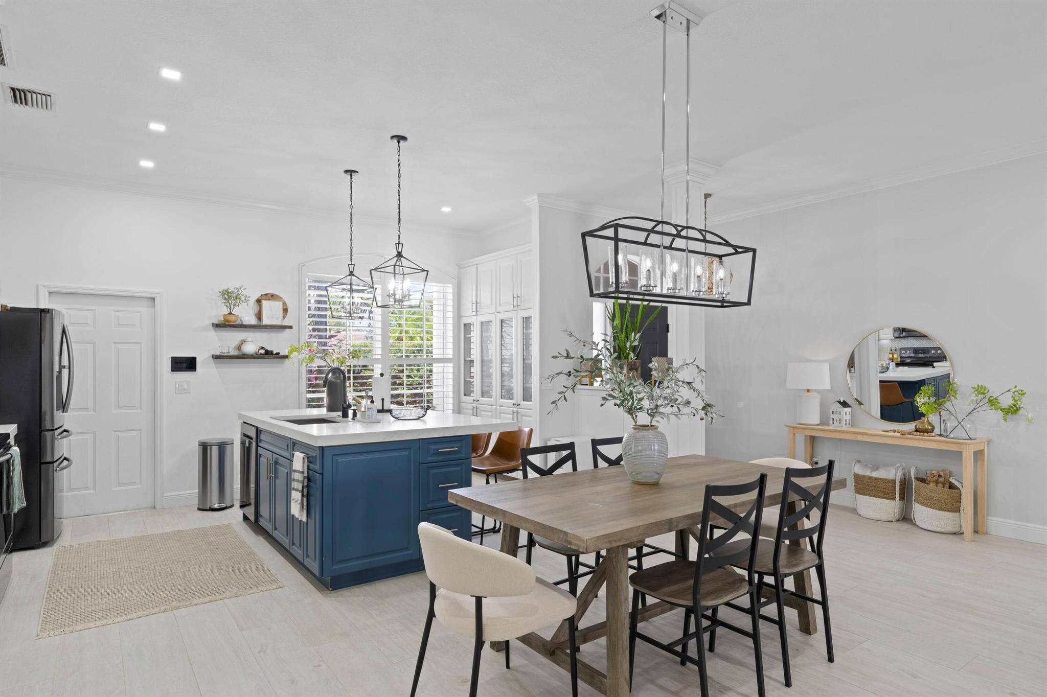 Monterey on the lake - Residential