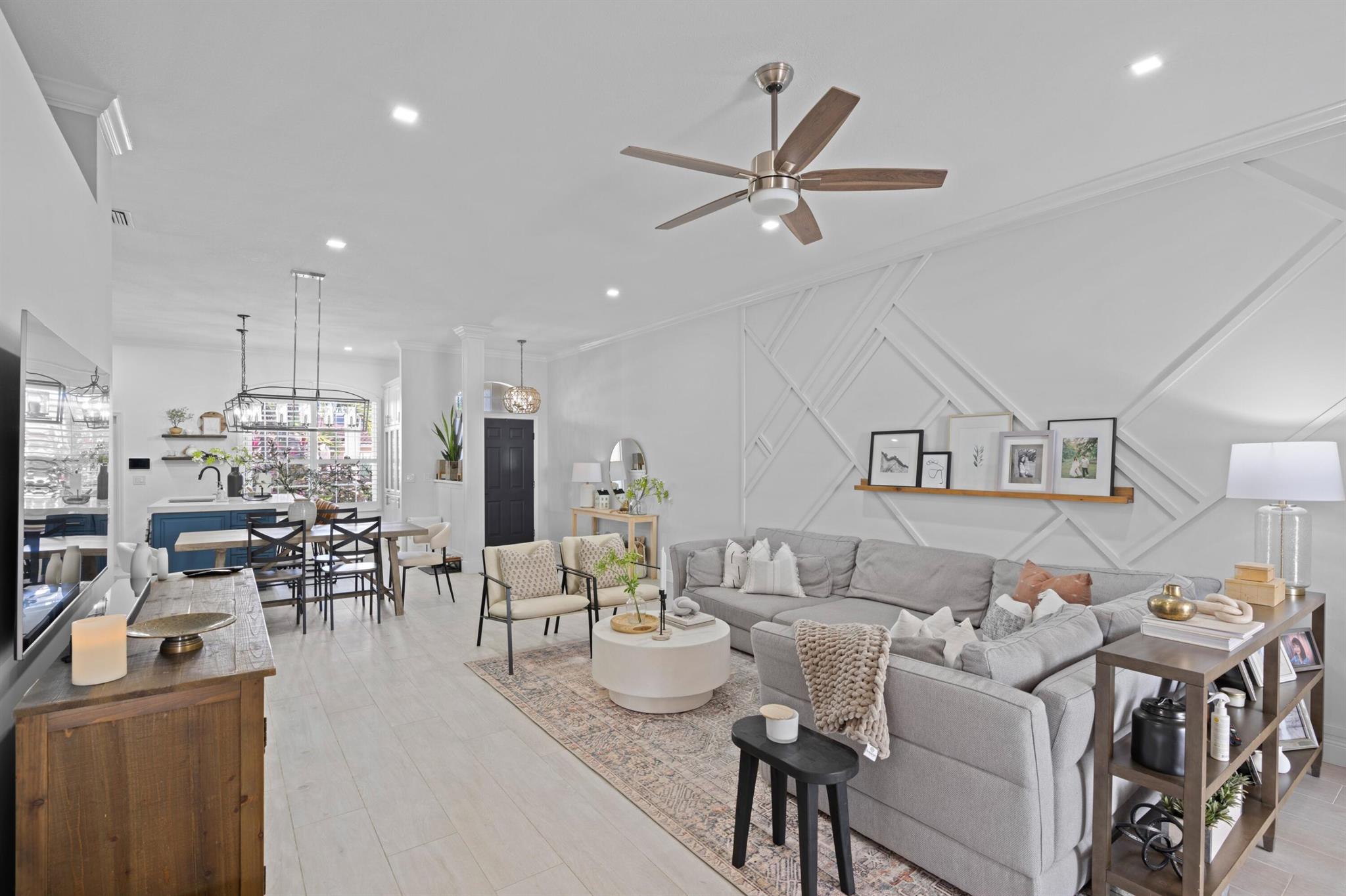 Monterey on the lake - Residential