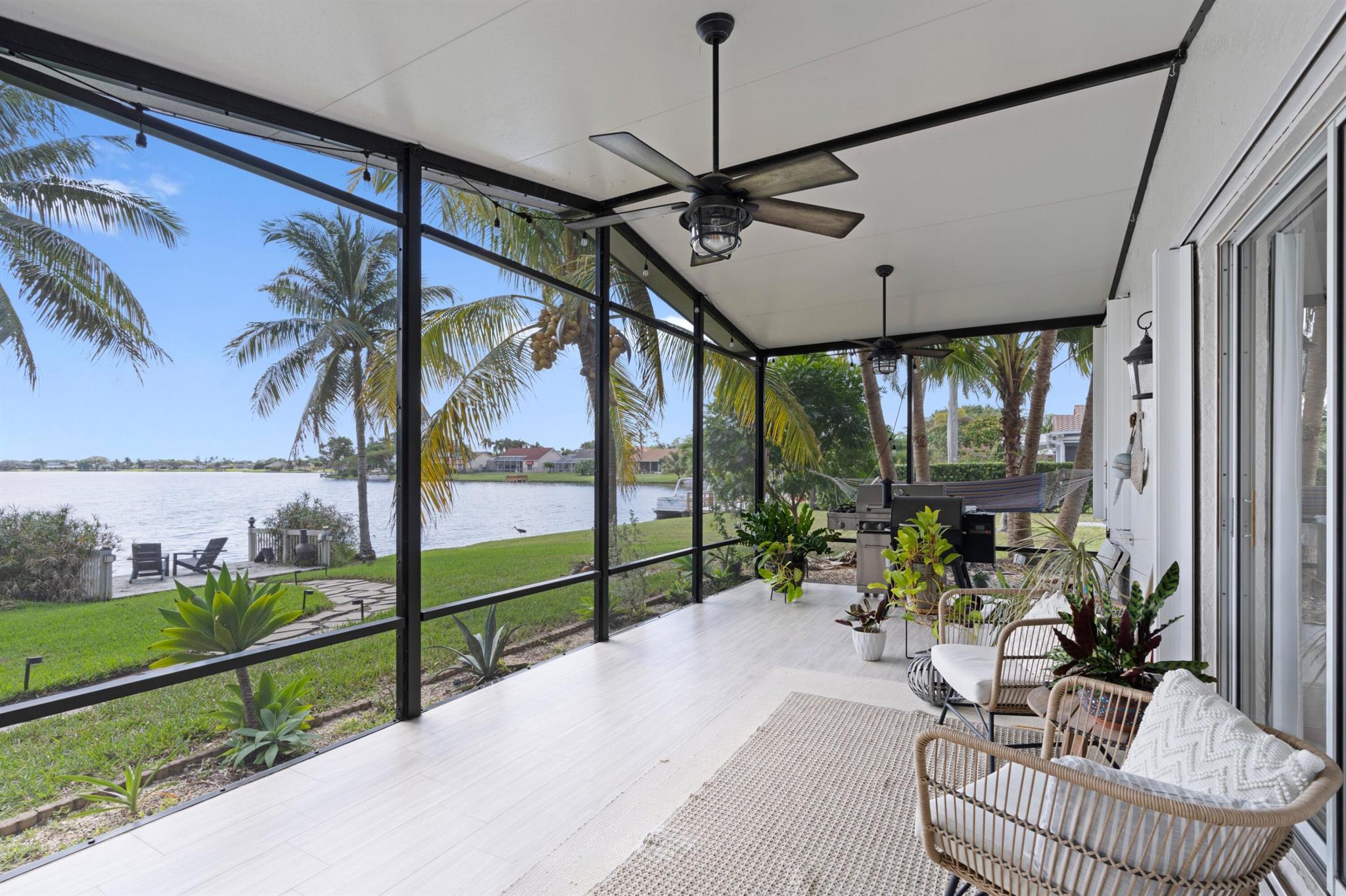 Monterey on the lake - Residential