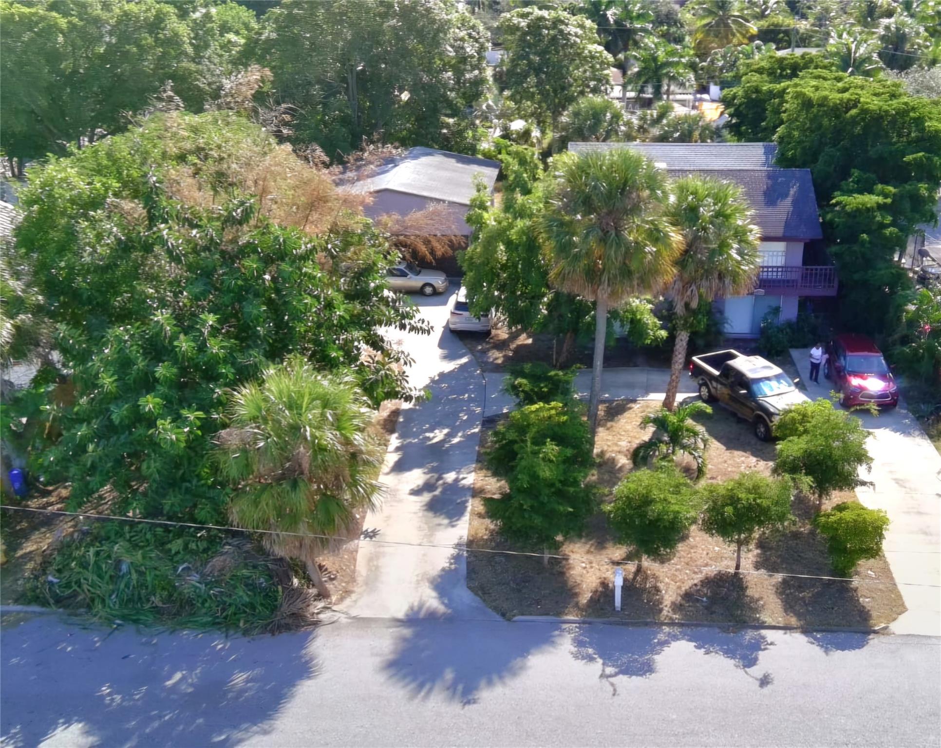 1243 17th Ave N