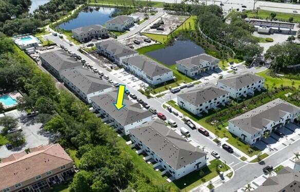 393 SW Sally Way Latitude 27-05