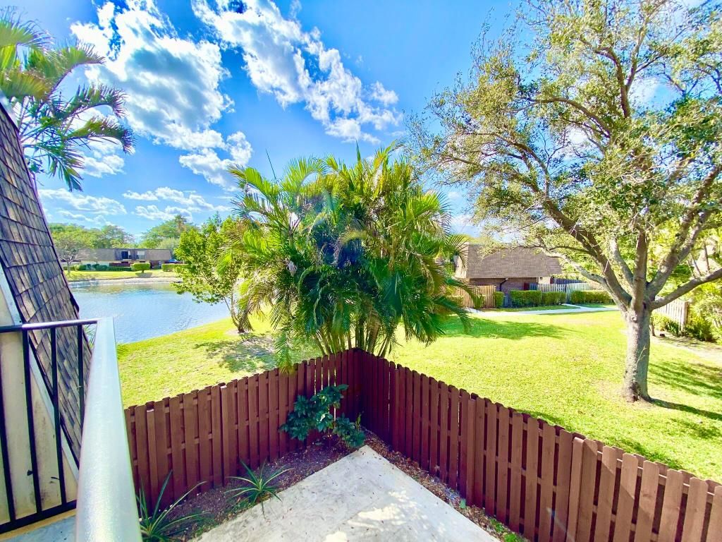 Photo of 2885 SW 22nd Circle #50b, Delray Beach, FL 33445 (MLS # R10965213)
