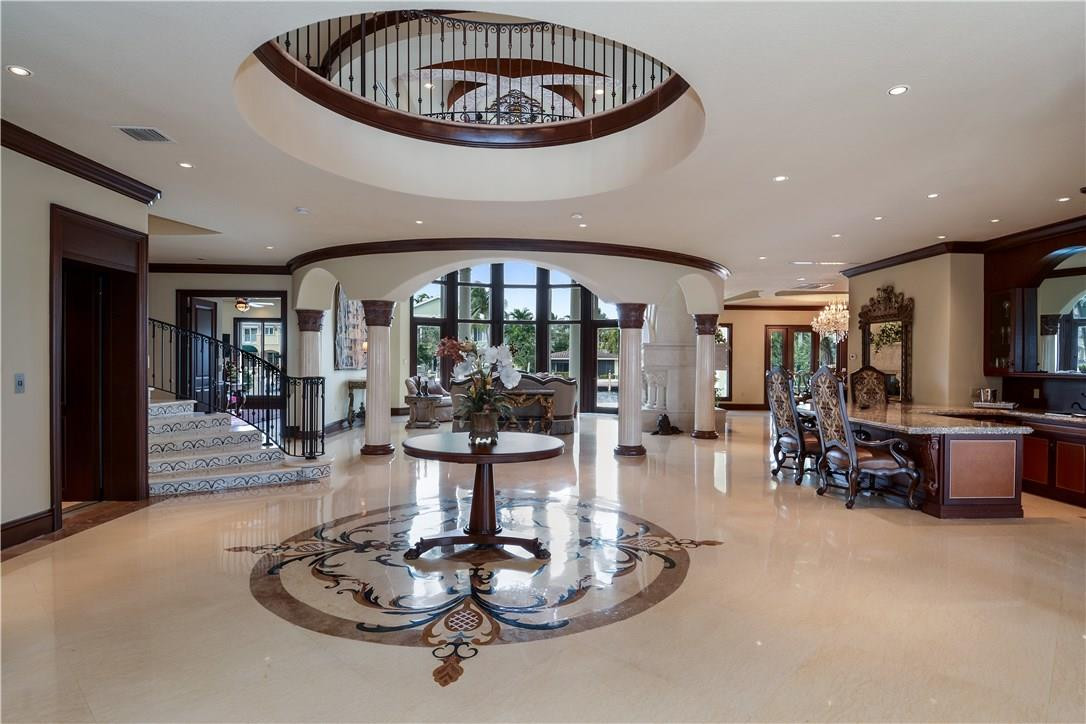 RIO VISTA ISLES - Residential