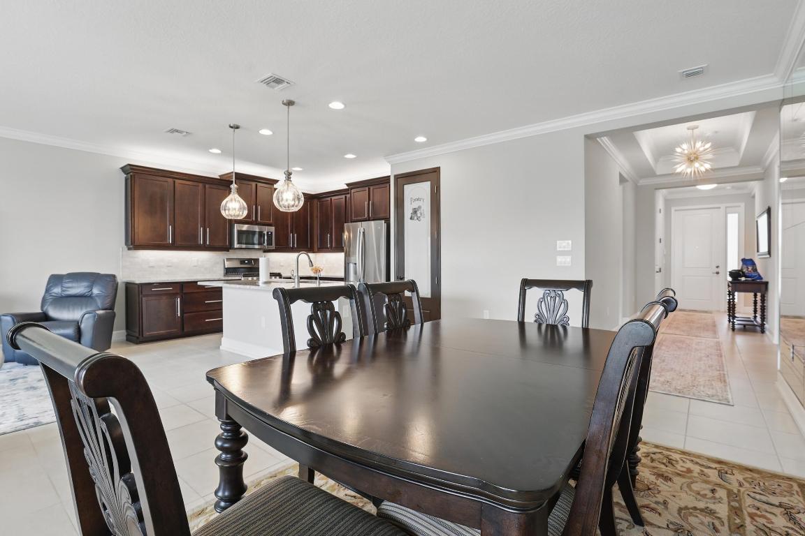 Valencia Cay at Riverland - Residential Lease