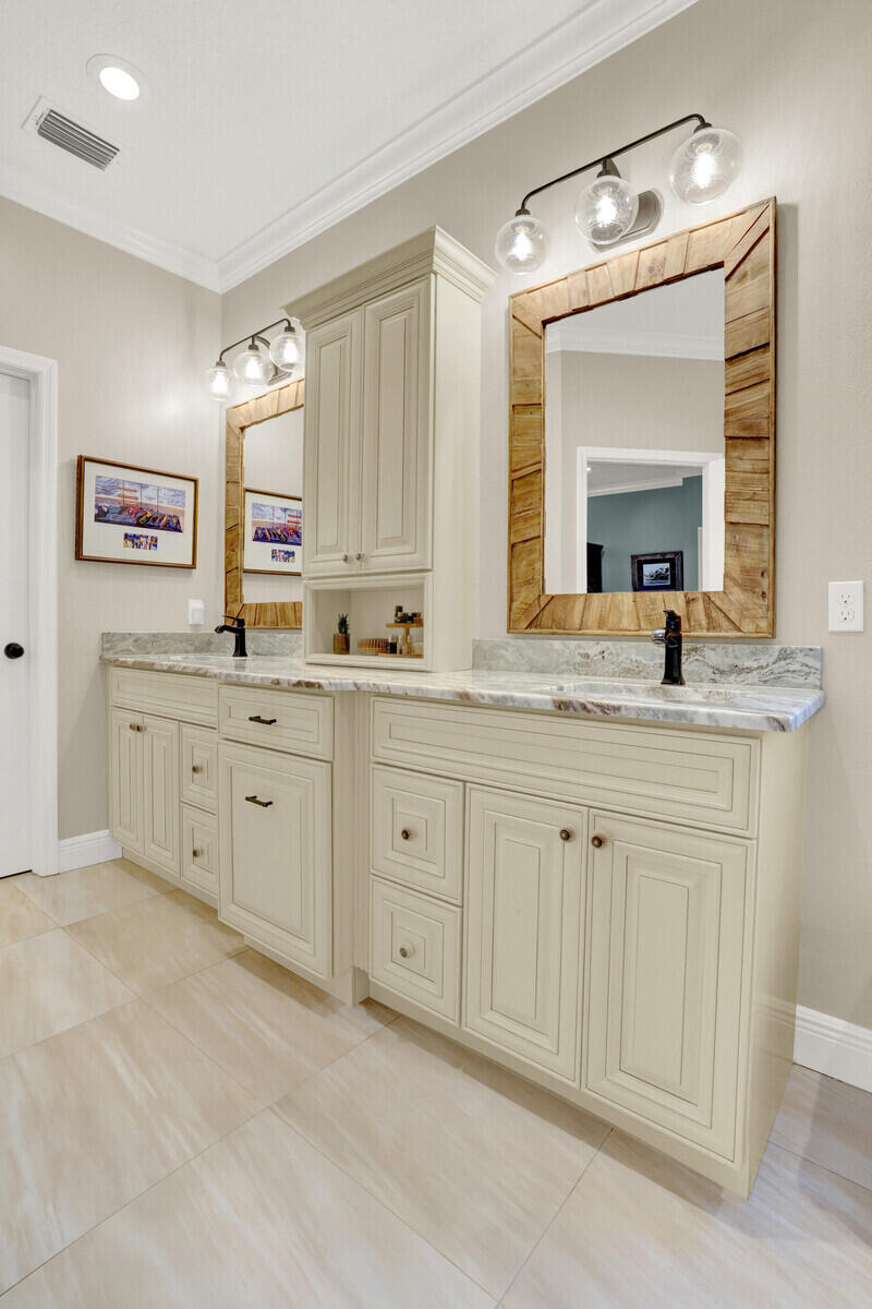 ISLESWORTH - Residential