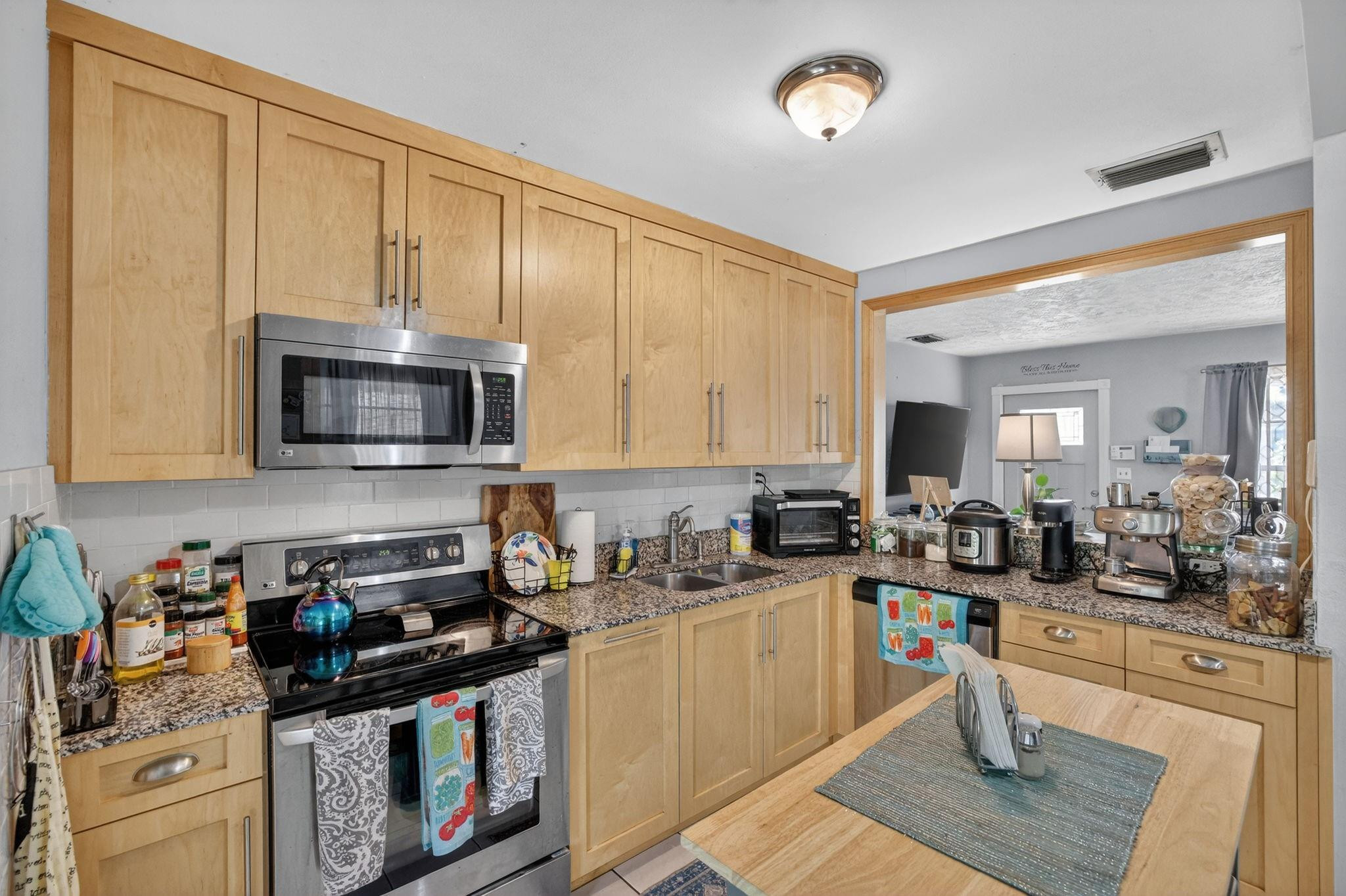 Ingalls Tracts 19-16 B - Residential Lease