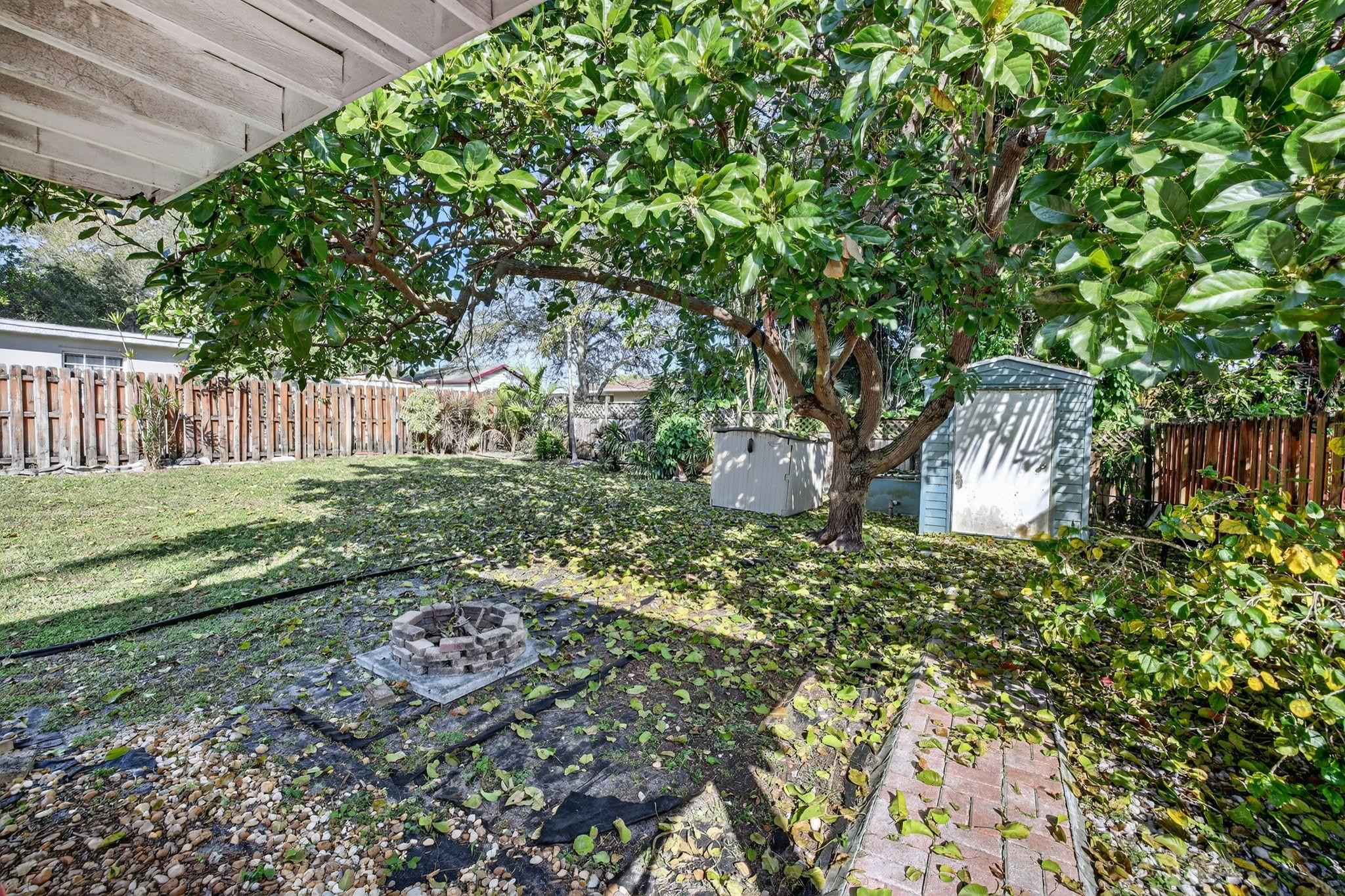Ingalls Tracts 19-16 B - Residential Lease