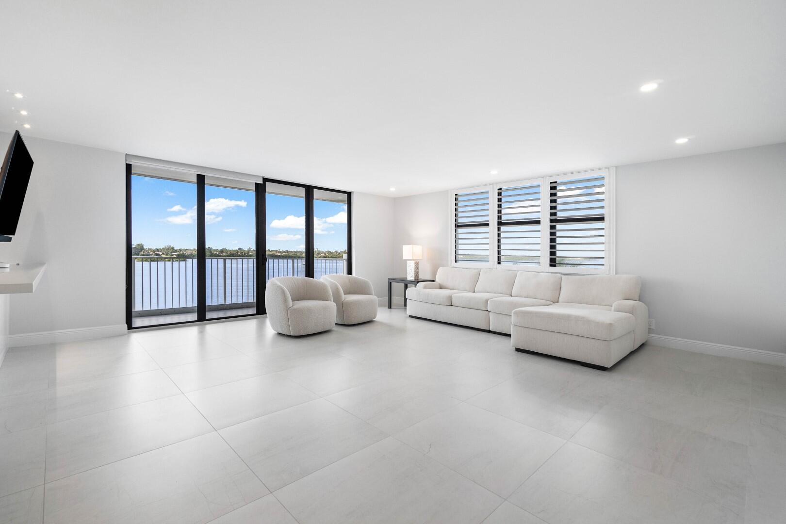 2860 S Ocean Boulevard 506