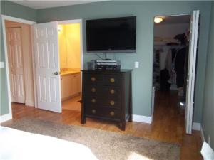 MARTINS CROSSING - Residential Lease