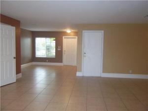 MARTINS CROSSING - Residential Lease