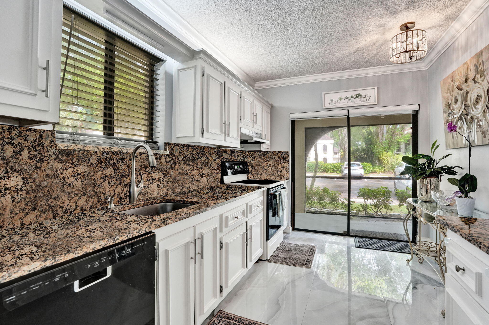 6314 Longboat Lane W 104