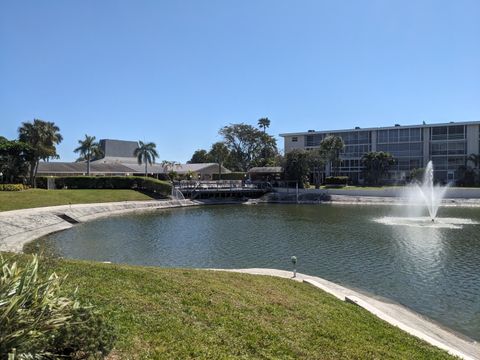 A home in Lake Worth