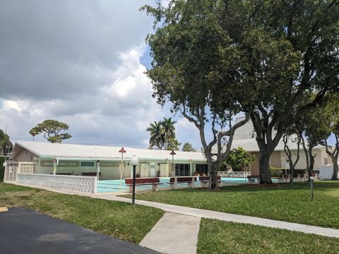 A home in Lake Worth